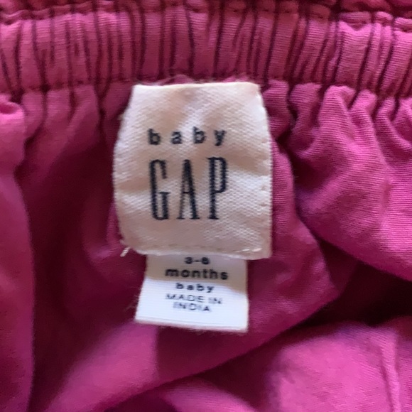 Baby Gap Girls Bubble Romper | size 3-6 months - Picture 2 of 2